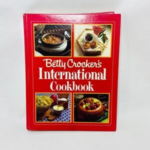 Betty Crocker's International Cookbook Hardcover 1980 1st Edition Cooking‎